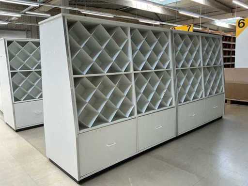 Vitrinekast/knoopkasten (18x)