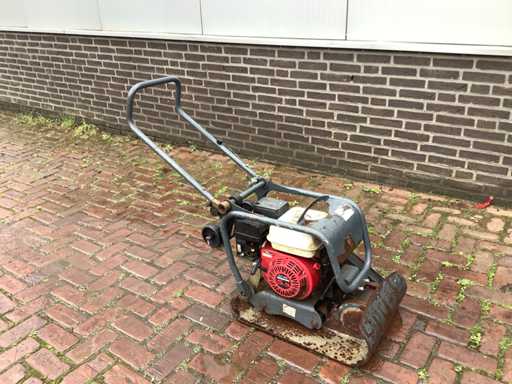 Pin 16c z 2004 roku Płytka wibracyjne