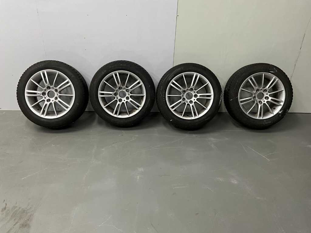 Pirelli Snowcontrol série 3 Jeu de pneus de voiture