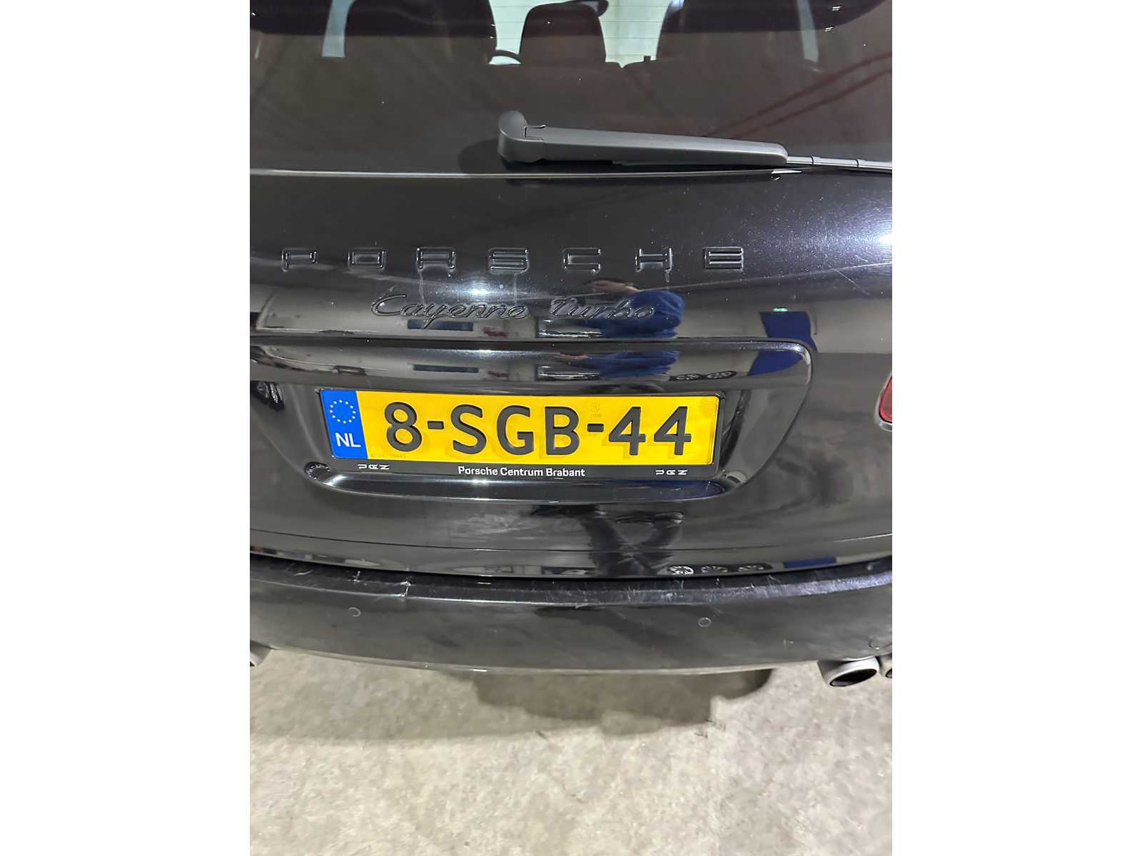 Porsche Cayenne Turbo 4.8 V8 500hp 2012, 8-SGB-44