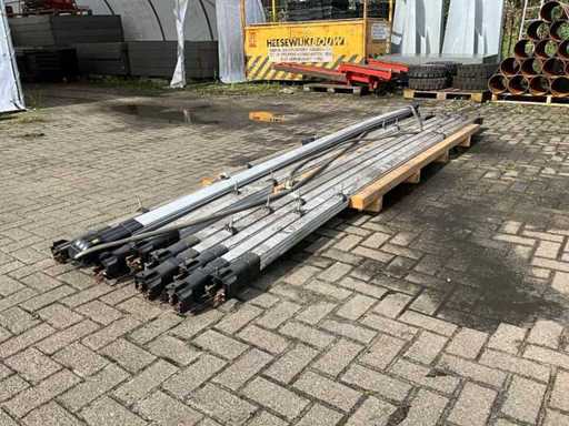 Rail de tension pour grue à couloir aérienne (C)