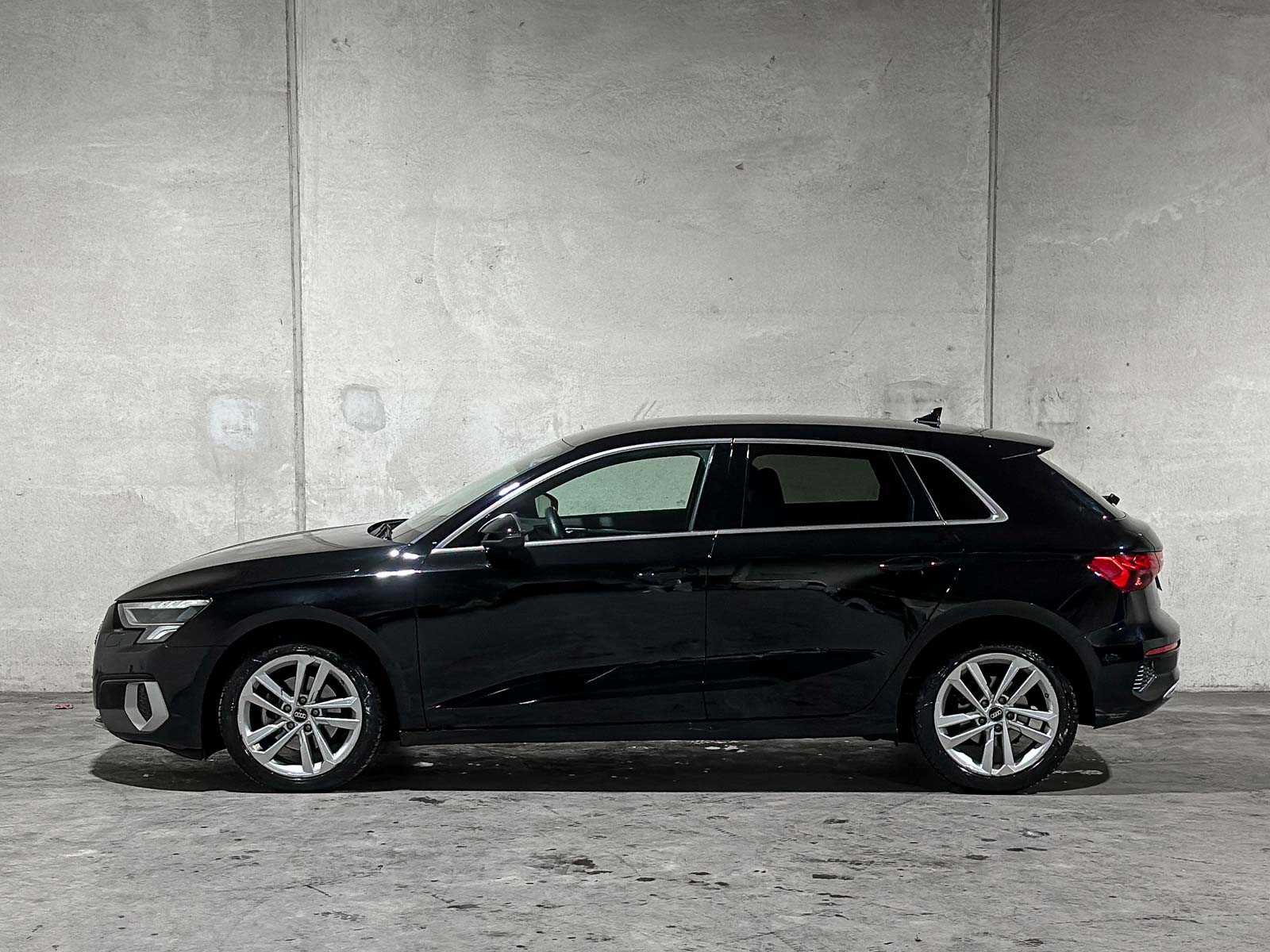 Audi A3 Sportback 30 TFSI S tronic Advanced Edition 5D 110pk 2022 (Origineel-NL), P-268-BP