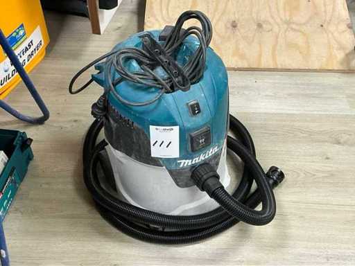 Aspirateur industriel Makita VC2512L 2021