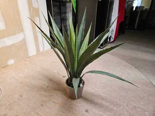 Plante artificielle de yucca 10x