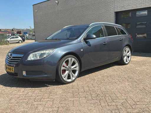 Opel Insignia Sports Tourer 2.8 T Sport 4x4 Passenger Car 2009