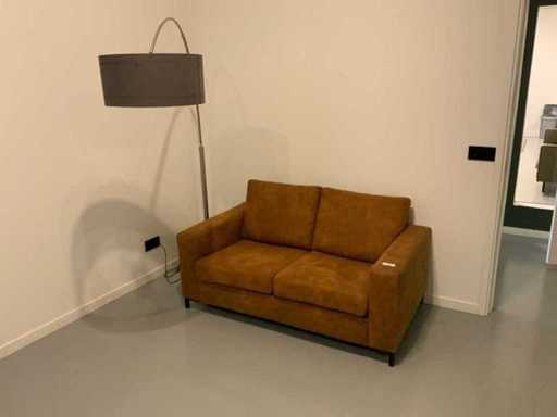 Canapé 2 places avec lampe