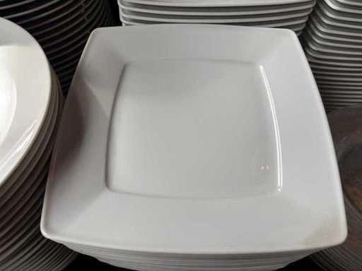 Assiette en porcelaine intermezzo (112x)