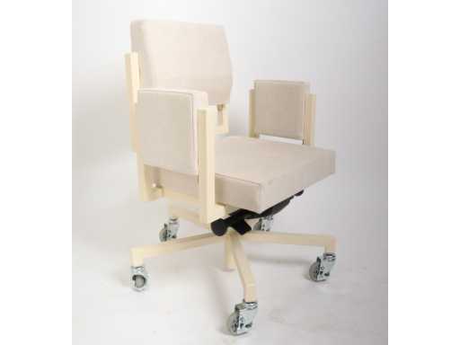 Chaise Réservoir Lensvelt « TANK Interior Design Agency » Chaise de bureau