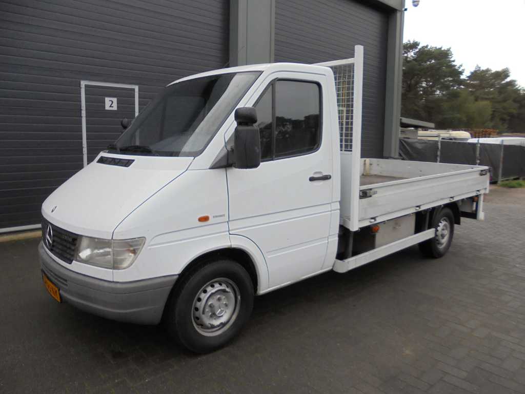 Mercedes-Benz 310 D lang 69-VJ-NK
