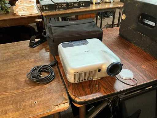 Proiettore Nec LT 260 K