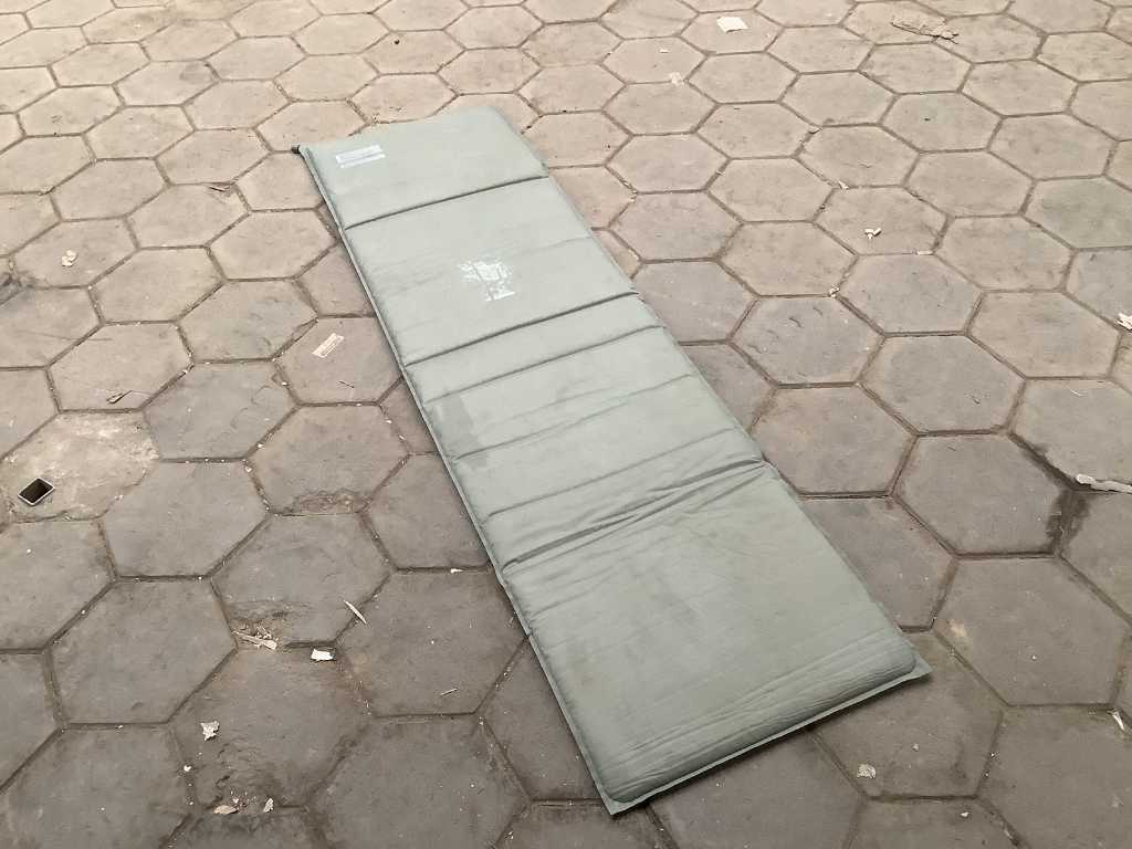 Self inflating sleeping mat (3x)