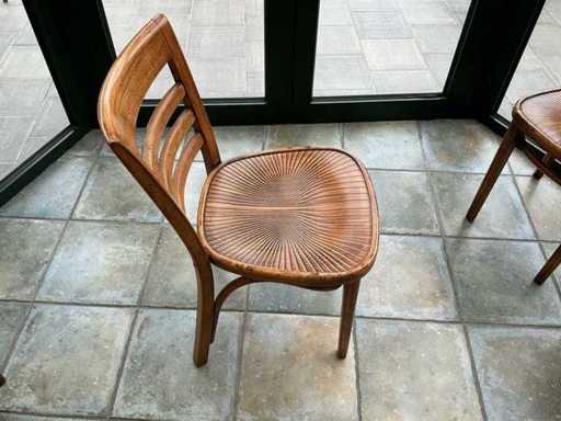 Hutten Selection Norm Tafels en stoelen