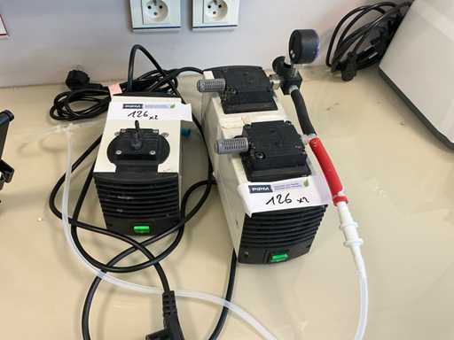 KNF N816/N86 set of 2 laboratory pumps