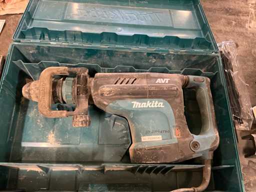 Marteau de démolition Makita HM1213C