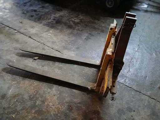 Palettengabel für hinter dem Traktor