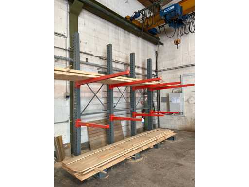 CBRE cantilever rack without contents