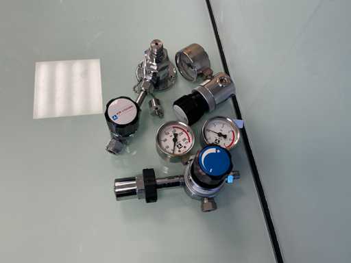 AL Laboratory Piping