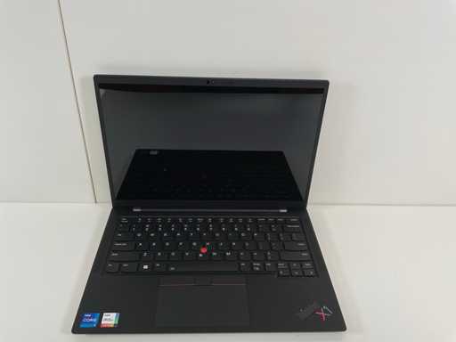 Lenovo ThinkPad X1 Carbon Gen 9 14”, Core(TM) i7 11th Gen, 32 GB RAM, No HDD Laptop
