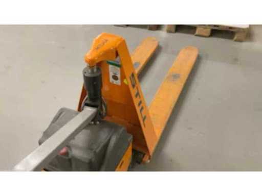 c2556715-0189-4249-b958-8ddfdf604dde.mp4