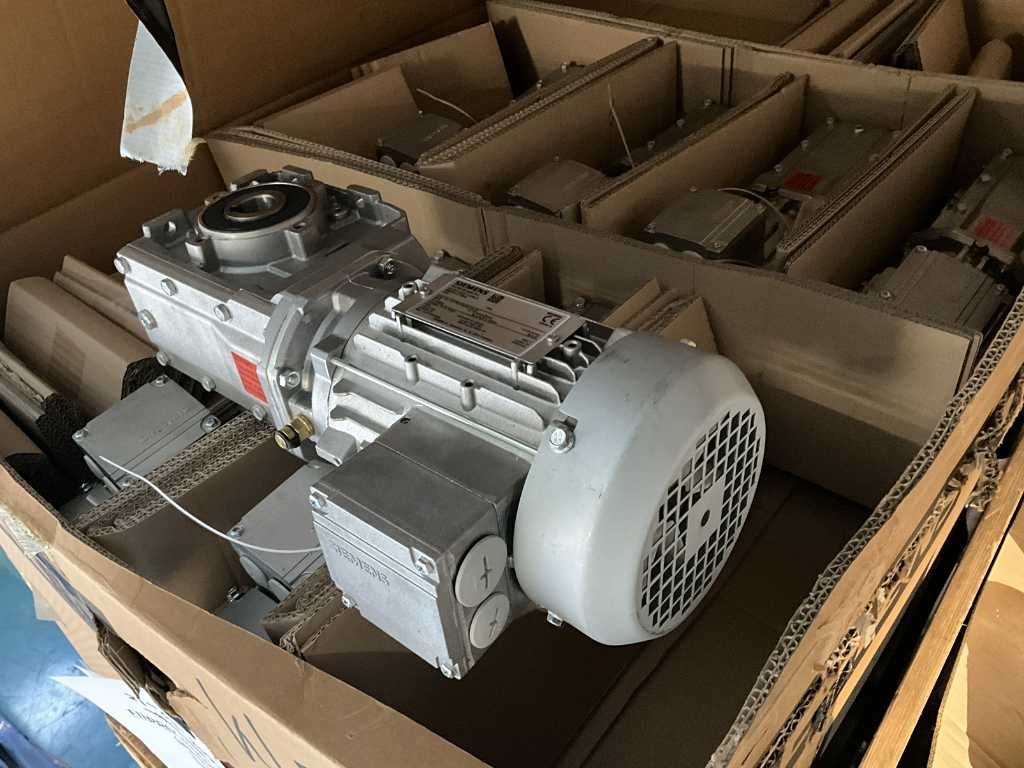 Motore elettrico Siemens 2KJ3501-6CE11 con riduttore a vite senza fine (14x)