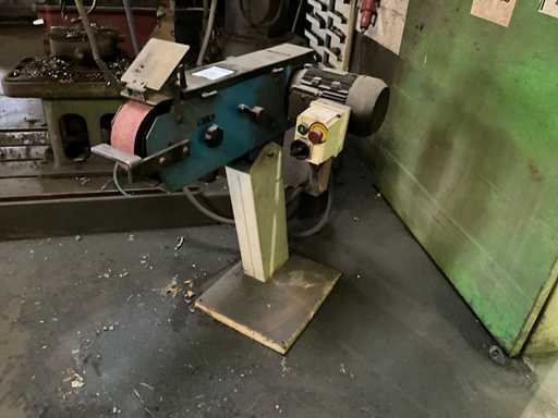 2008 Belt Grinder Bandschuurmachine
