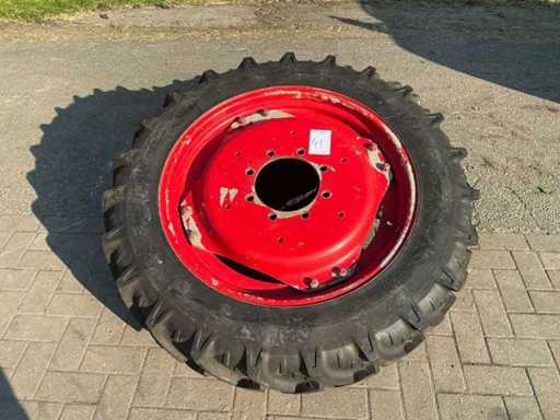 Kleber Tire with rim (2x)