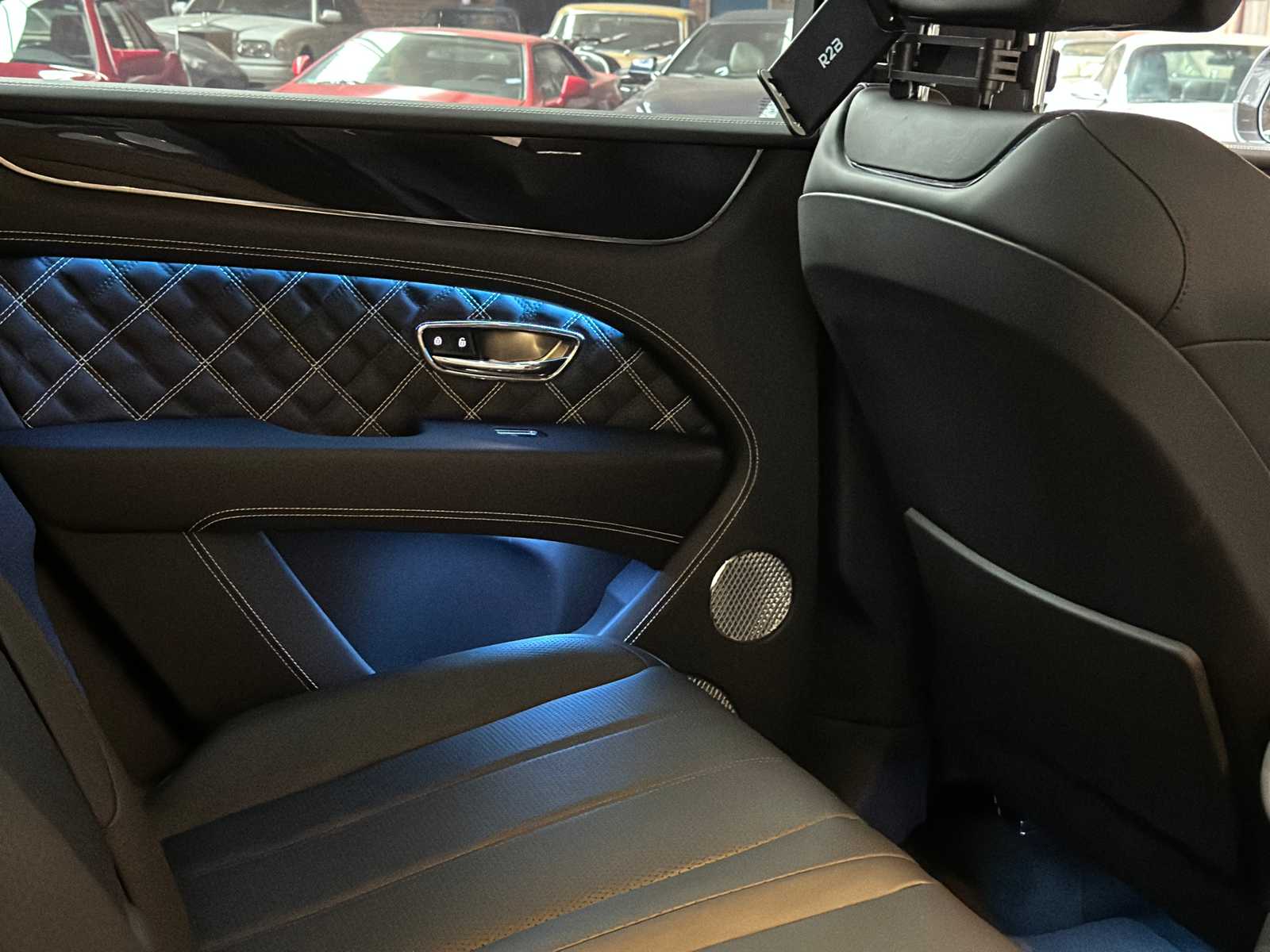 Bentley Bentayga 4.0 V8 First-Edition 550pk 2021