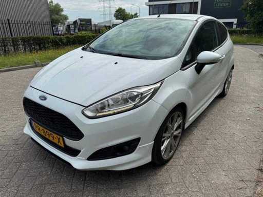 Ford - 2013 - Fiesta - 1.0 EcoB. Sport - PR-899-X