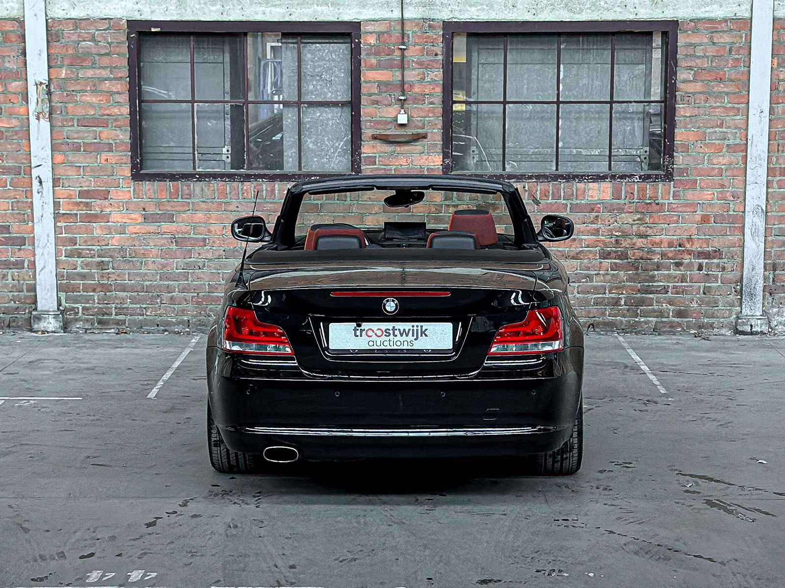 BMW 118i Cabrio High Executive 1-serie 143pk 2011, L-752-XS