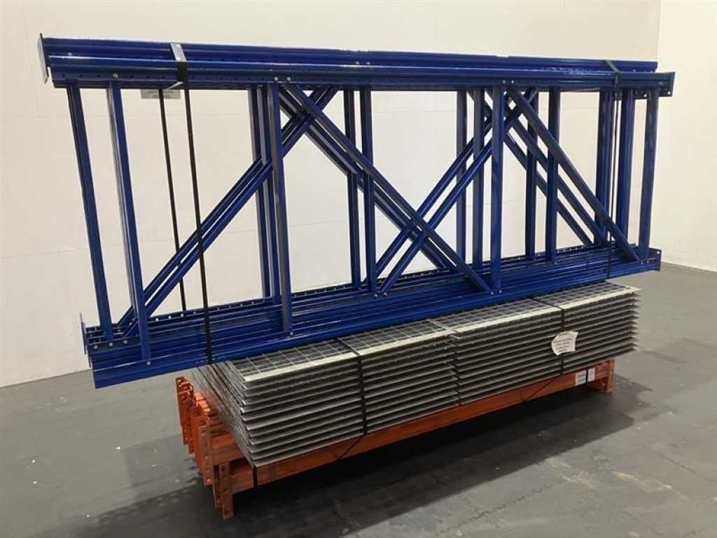 Pallet racking Length 9350 mm, Height 3000 mm, Depth 1100 mm, 3 levels, Second-hand 
