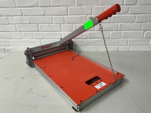 Laminate cutter