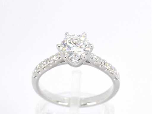 Inel din aur alb cu diamant de 1,00 carat