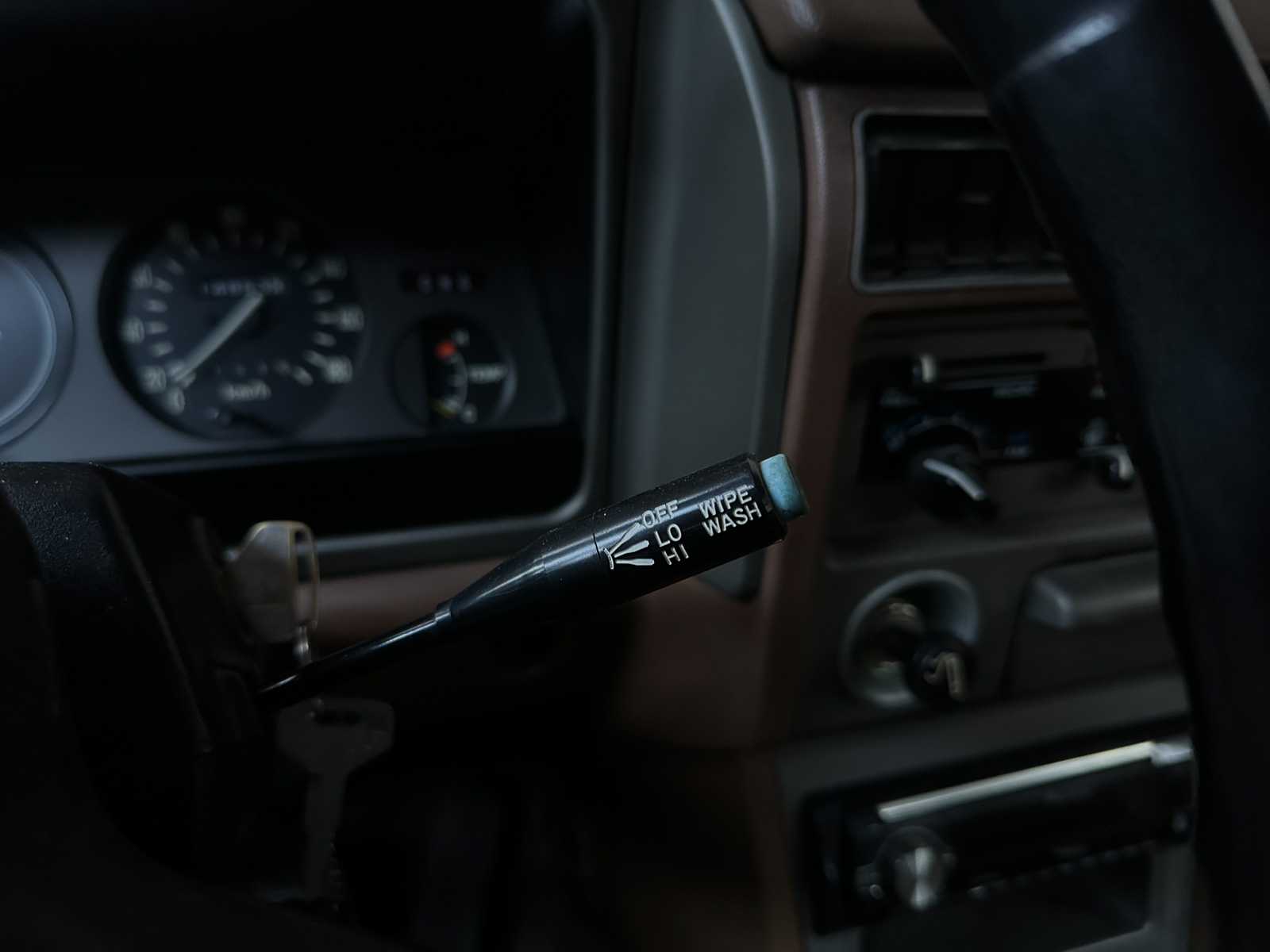 Toyota Carina 1.6 de Luxe 75pk 1976, 98-JU-66