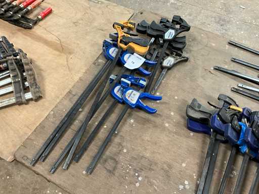 Varias abrazaderas (10x)