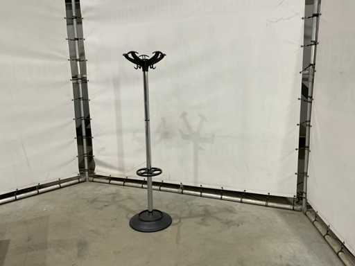 Porte-manteau debout