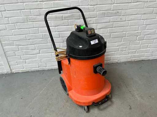 Numatic NED900A przemysłowy odkurzacz