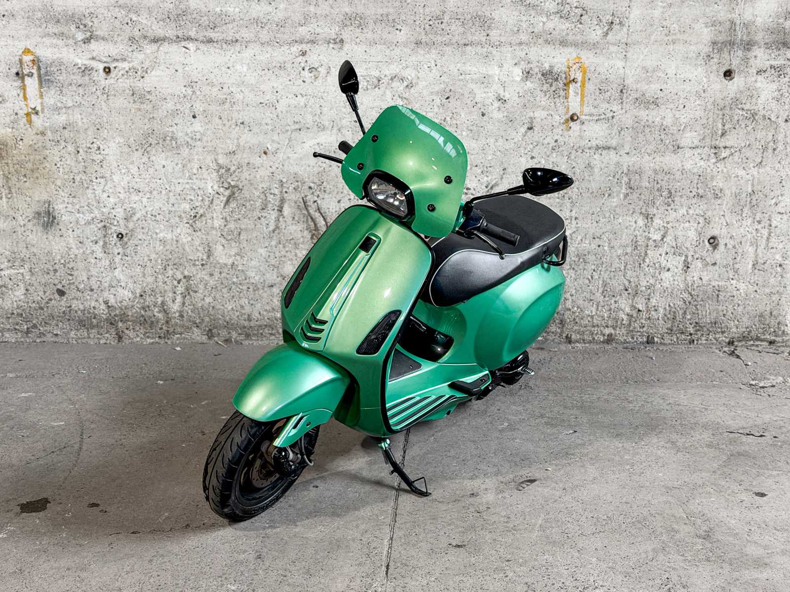 Piaggo Vespa Sprint Custom (Origineel-NL), DJH-28-Z