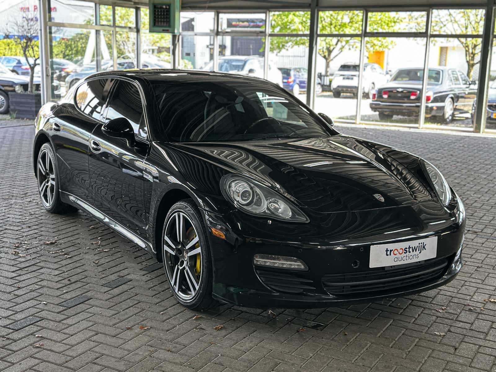 Porsche Panamera S 4.8 V8 405pk 2012