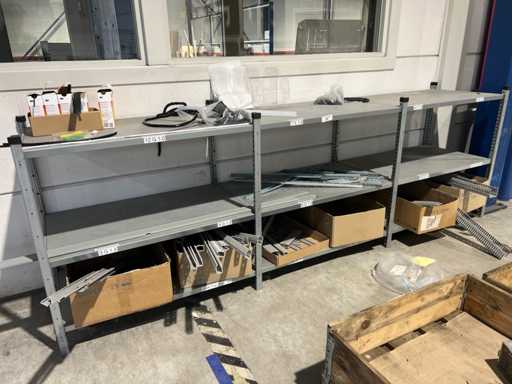 Estante metálico (3x)