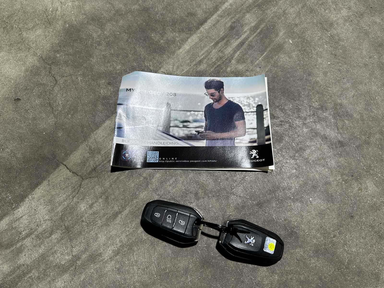 Peugeot 208 1.2 PureTech GT 101pk 2021 (Origineel-NL), K-271-NN