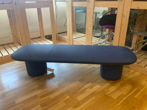 Halle Levels Ontvangstbank