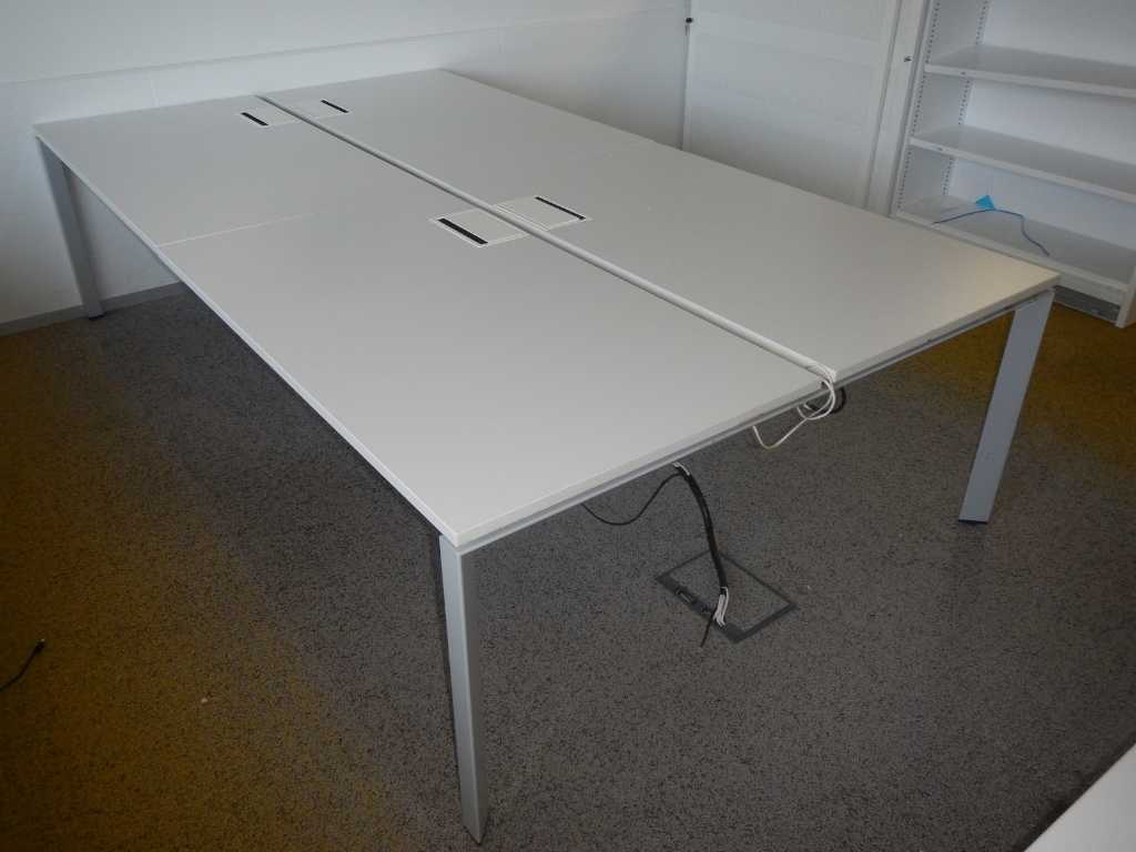 4 pers. Workbench Steelcase