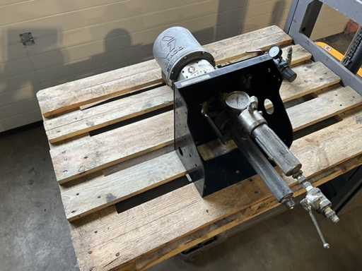 Graco - President air-powered pump 