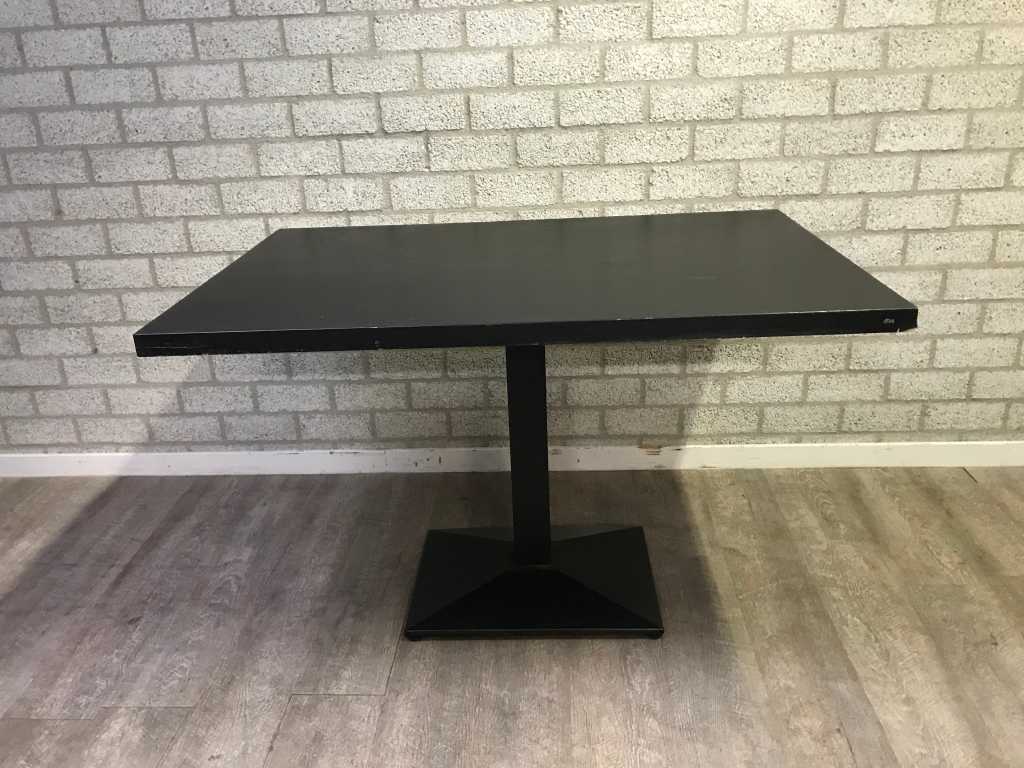 Restaurant table (2x)