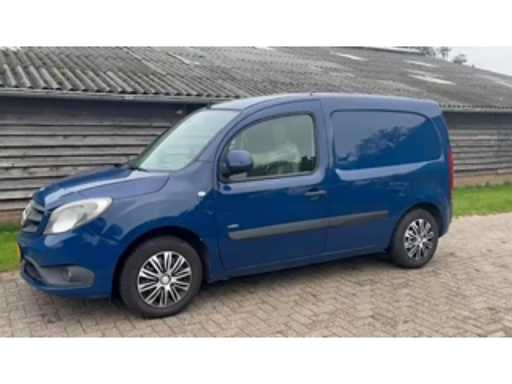 4ac4f8cd-cb36-4441-bae1-3e6e8b171b15.mp4