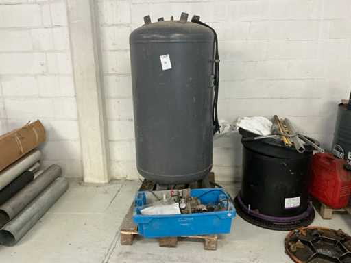 Vaso a pressione Blitz 2005