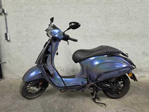Vespa - Moped scuter - Sprint 4T - versiune 45km Moped dlx78p