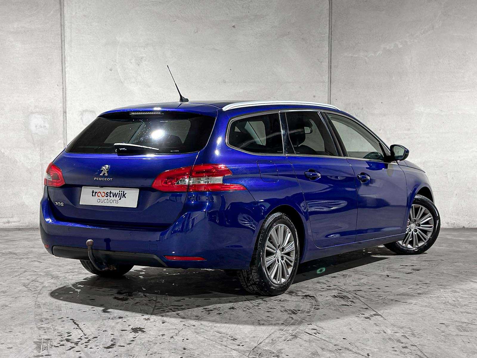 Peugeot 308 SW 1.2 PureTech Blue Lease Premium 5D 131pk 2020 (Origineel-NL), H-199-PD