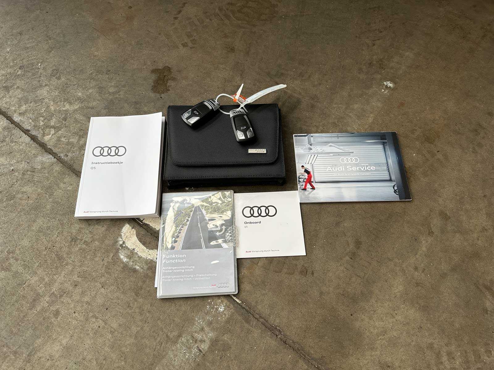 Audi Q5 2.0 TFSI Quattro Sport S Line Black Edition 252pk 2018 (Origineel-NL + 1e Eigenaar), TT-931-B