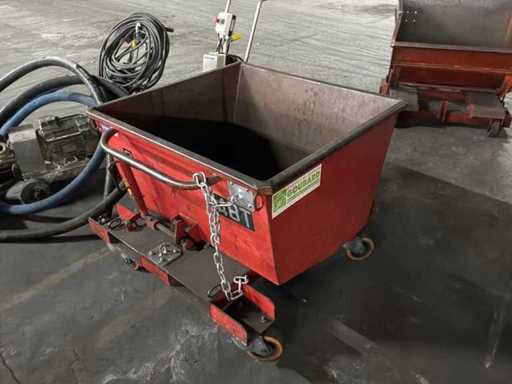 Goubard - Benne basculante sur roulettes